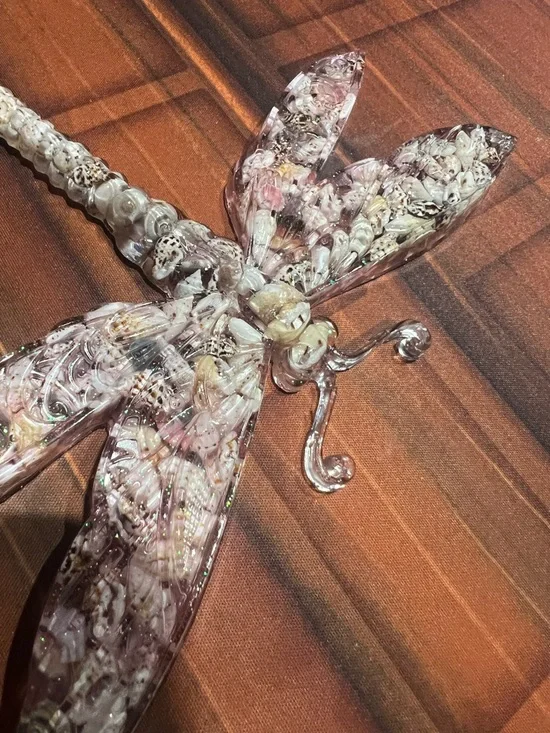 Handmade Resin Dragonfly Figurine in Pink and Cream - Picture 4 of 4